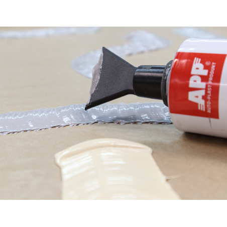 UGELLO CON GUIDA PER CARTUCCE DA 290-310ml DK10