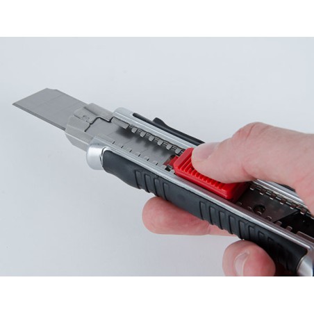 TAGLIERINO cutter PROFESSIONALE 230 G 170x50x27Mm